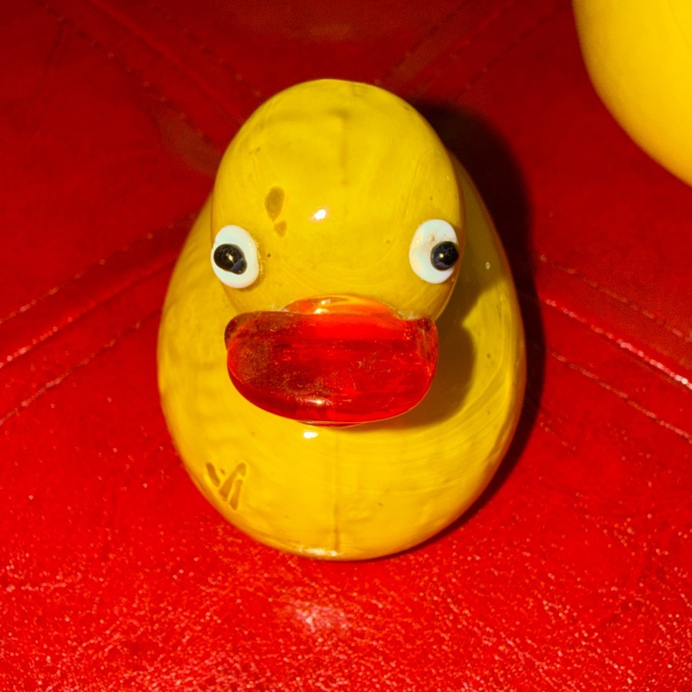 Glass Rubber Duck Novelty Set - Picture 8 of 8